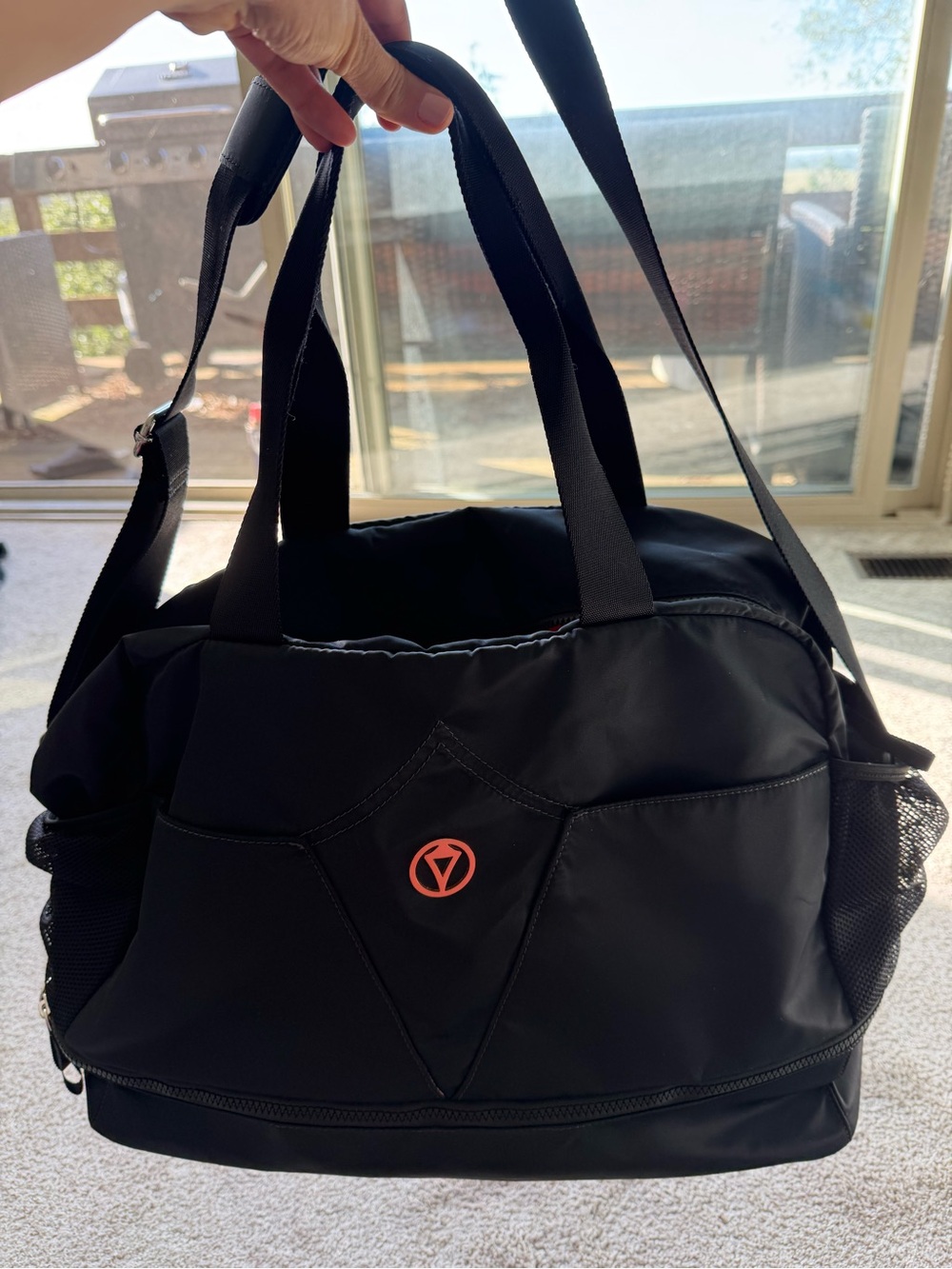 LIKE NEW Lululemon Black Weekend Duffel Bag, 34L - Picture 4 of 12